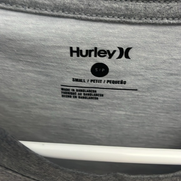 Hurley tee - Picture 2 of 3